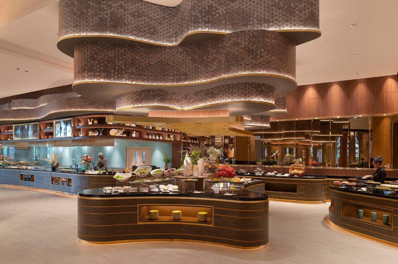 Asawin Grand Convention Hotel Bangkok Exterior photo